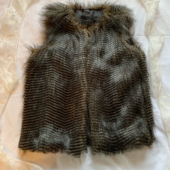 !!!!!!!!SOLD!!!!!!!Fur vest size L - Picture 1 of 2